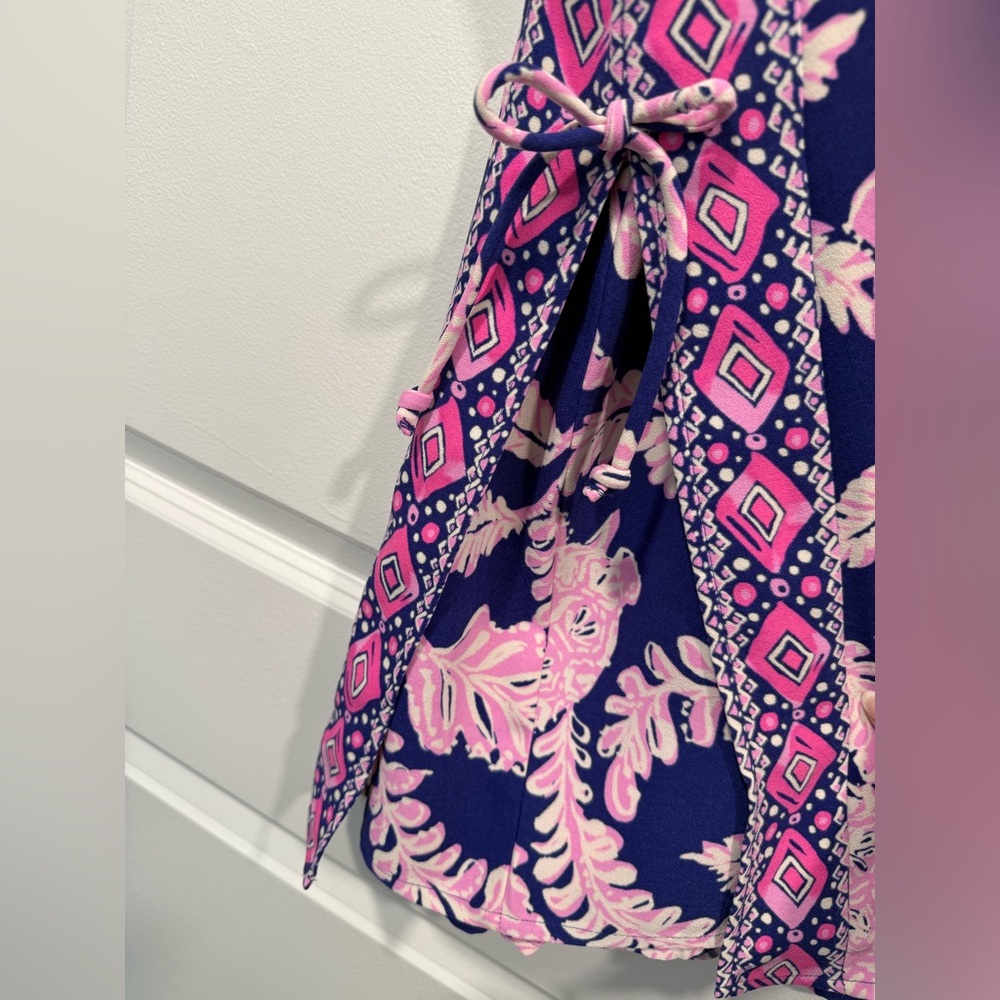 Lilly Pulitzer Donna What the Shell Pink and Blue Romper with Turtles NWT - Picture 6 of 6